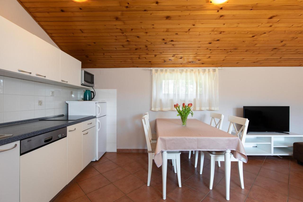 Apartment Ivanka 2 Башка Экстерьер фото