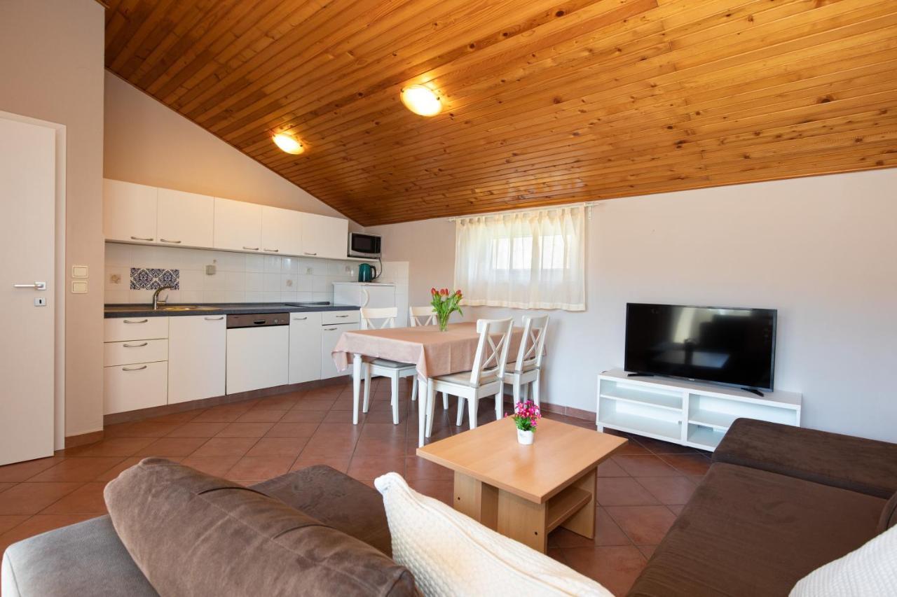 Apartment Ivanka 2 Башка Экстерьер фото