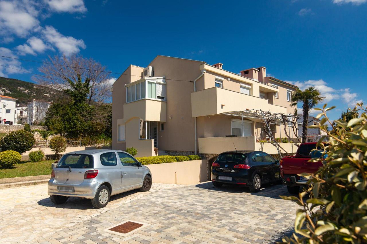 Apartment Ivanka 2 Башка Экстерьер фото